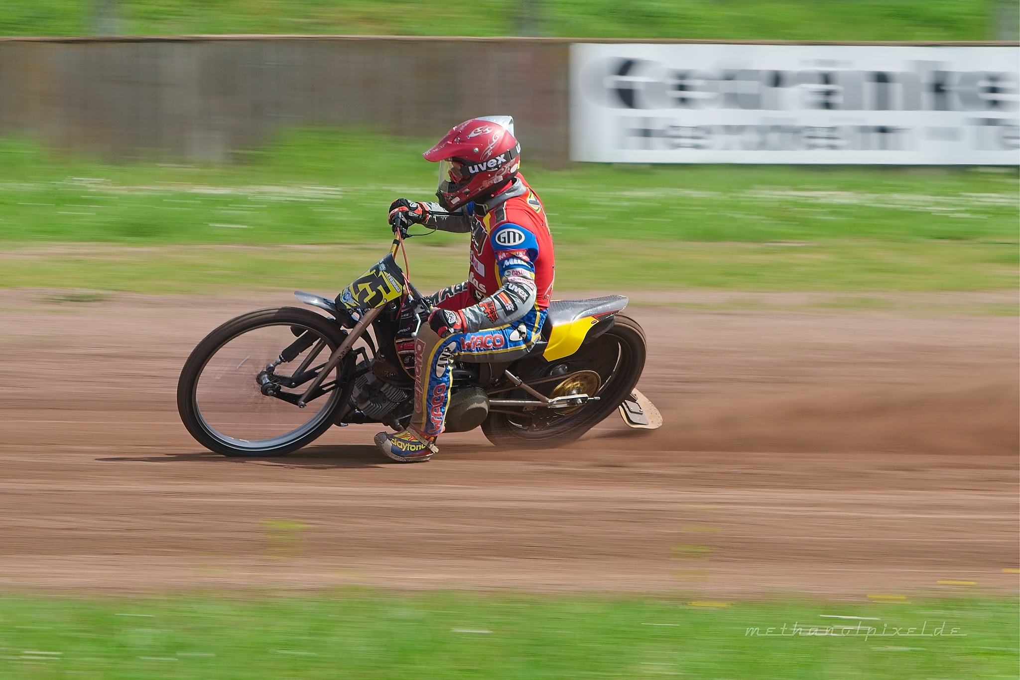 ILCE 7M4   A7405136 2048